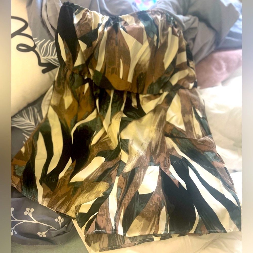 Stylish Camouflage Sleeveless Short Jumpsuit 💚🤎💛